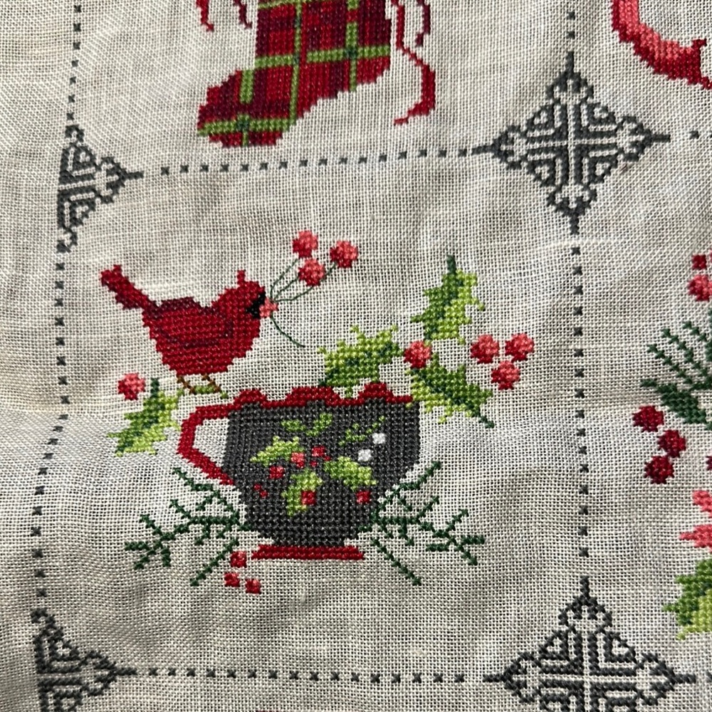 Festive Holiday Cross-Stitch - Picture 7 of 10